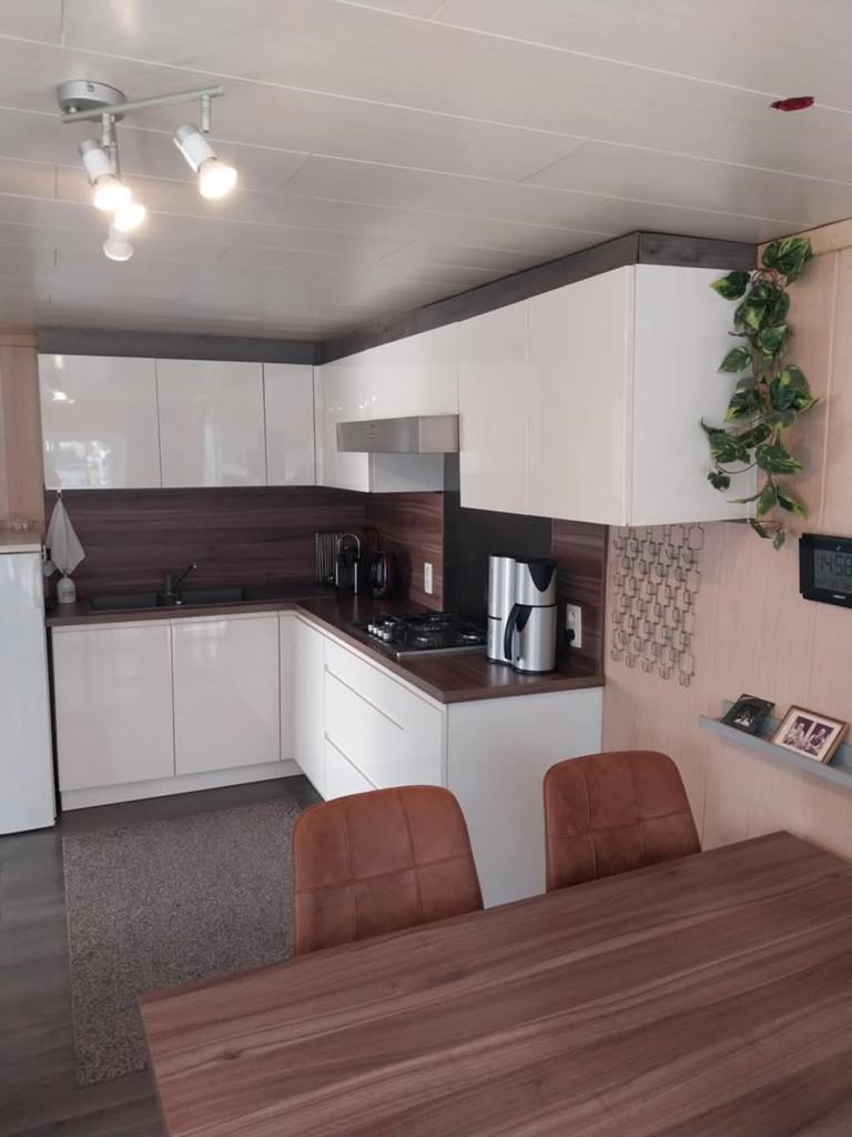 Luxe stacaravan te koop