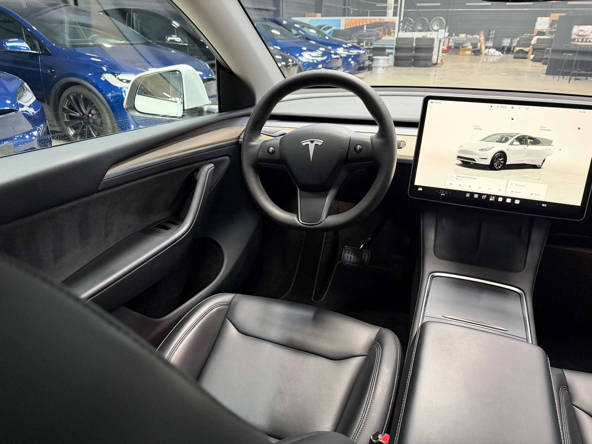 Tesla Model Y MODEL Y PREMIUM RWD - HW4 - 20" INDUCTION - PA, Auto's, Achterwielaandrijving, Gebruikt, Zwart, Wit