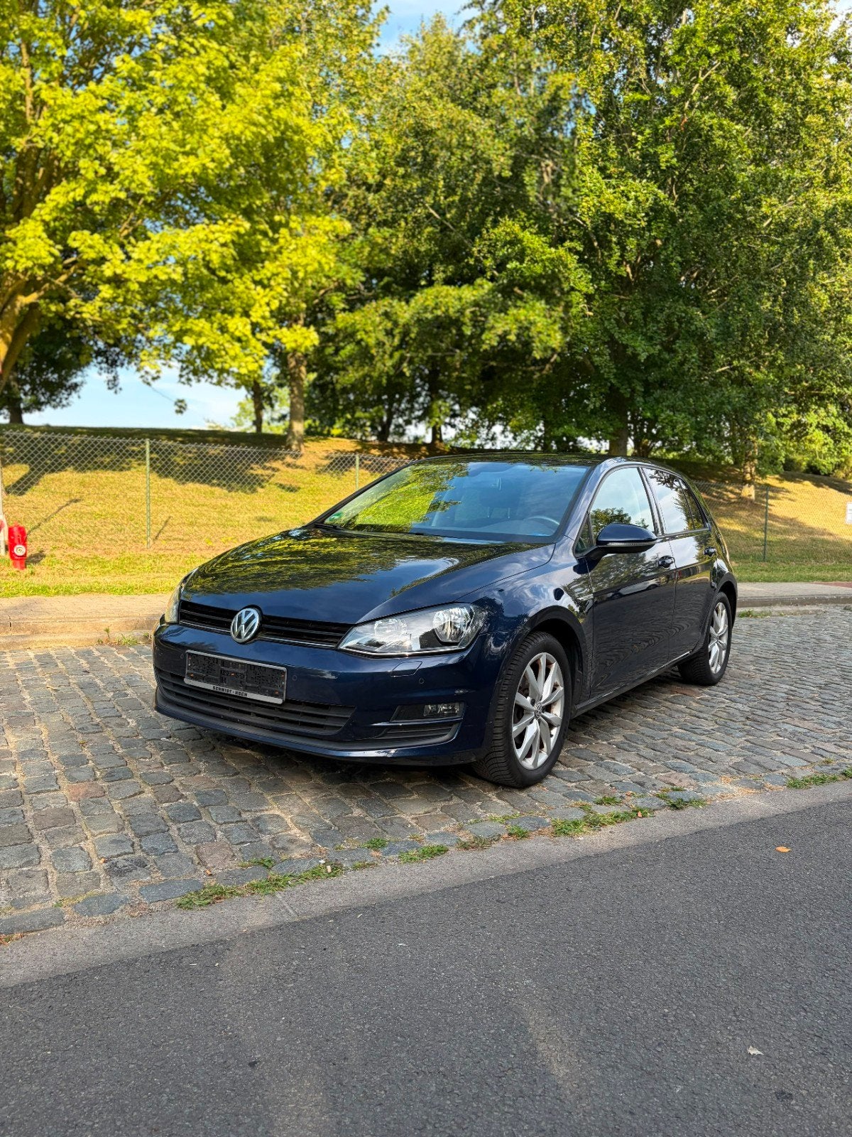 Volkswagen Golf 1.2 Tsi 110 pk  Edition Cup carnet full, Auto's, Volkswagen, Bedrijf, Golf, Automatische klimaatregeling, Elektrische buitenspiegels