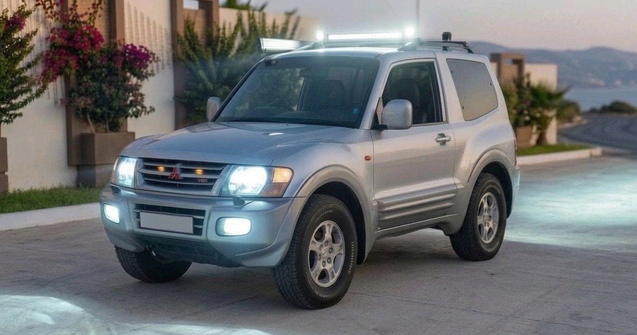 PAJERO 3.2 DID EDITION LIMITED 152.000KM!!, Autos, Cuir, Argent ou Gris, Achat, Apple Carplay