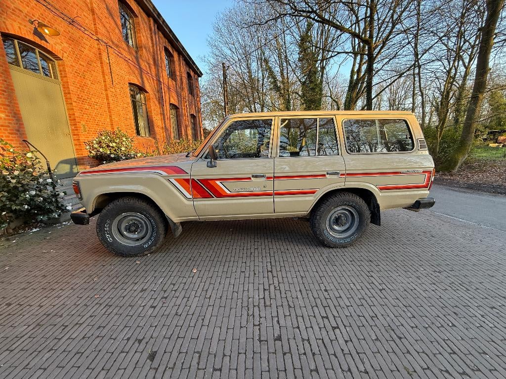 toyota landcruiser FJ 62, Auto's, Stof, 4000 cc, Beige, 9 zetels