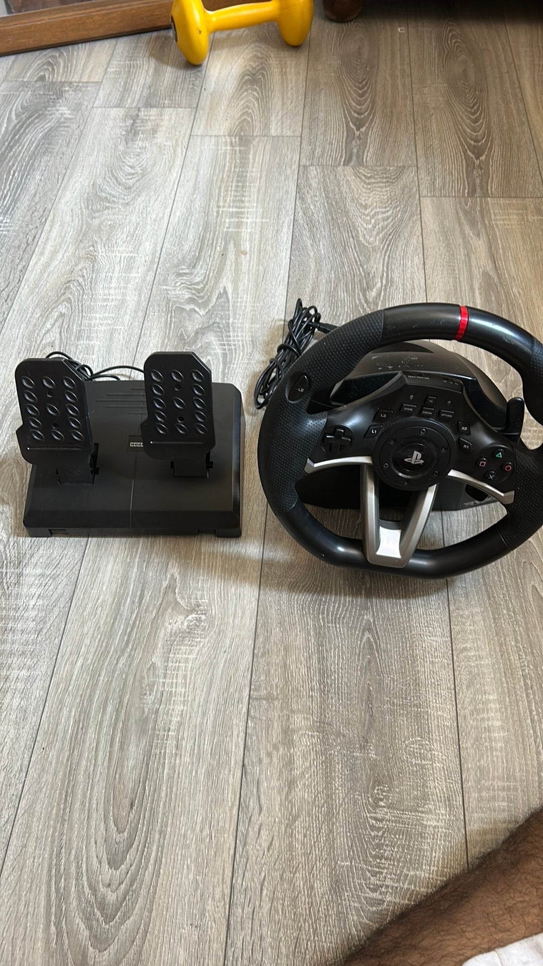 HORI racestuur + PlayStation-pedalen, Games en Spelcomputers, Spelcomputers | Sony Consoles | Accessoires, Zo goed als nieuw, PlayStation 3