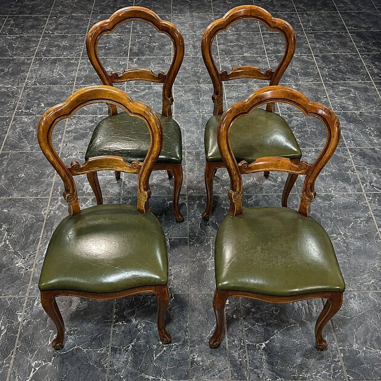 Vintage stoelen, Ophalen