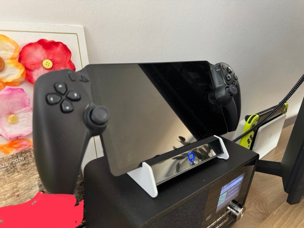 Sony Playstation Portal + dock met garantie, Consoles de jeu & Jeux vidéo, Consoles de jeu | Sony PlayStation 5, Enlèvement, Comme neuf