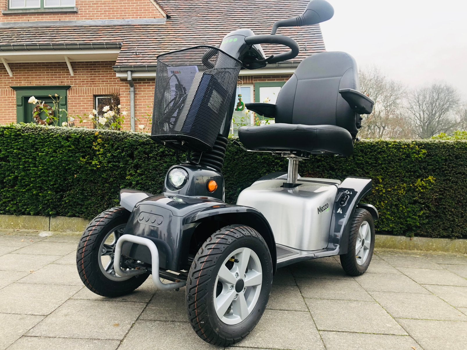L & M Mezzo 4 Scootmobiel Elektrische Invalide Scooter, Diversen, Ophalen of Verzenden, Inklapbaar, Zo goed als nieuw, Elektrische rolstoel
