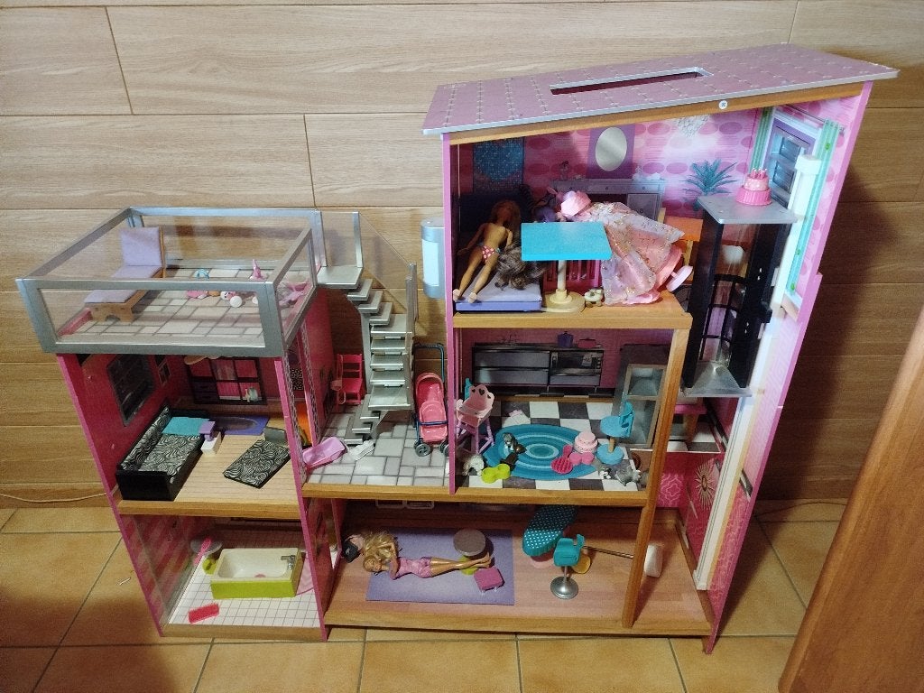 Maison poupée, Enlèvement, Accessoires