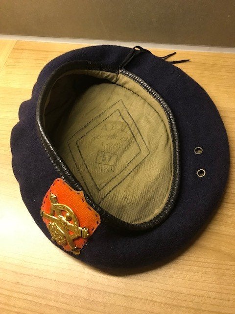Baret Artillerie, Verzamelen, Ophalen of Verzenden, Landmacht, Helm of Baret