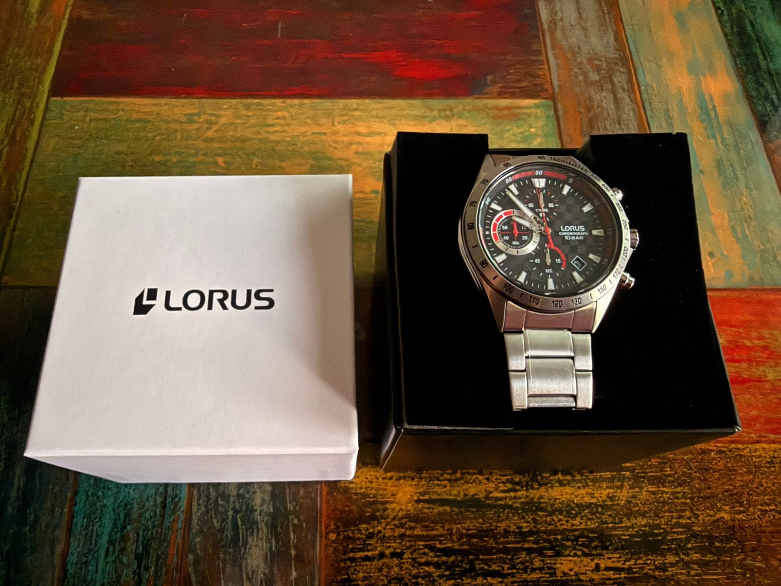 Lorus sport quartzhorloge met chronograaf en datum, Handtassen en Accessoires, Horloges | Heren, Staal, Staal, Polshorloge, Nieuw
