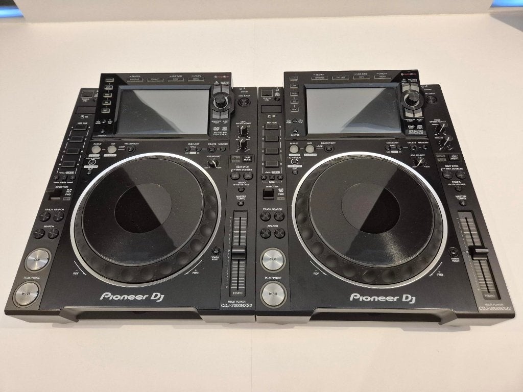2x Pioneer CDJ2000NXS2 NIEUWSTAAT, Enlèvement, Comme neuf, DJ-Set, Pioneer