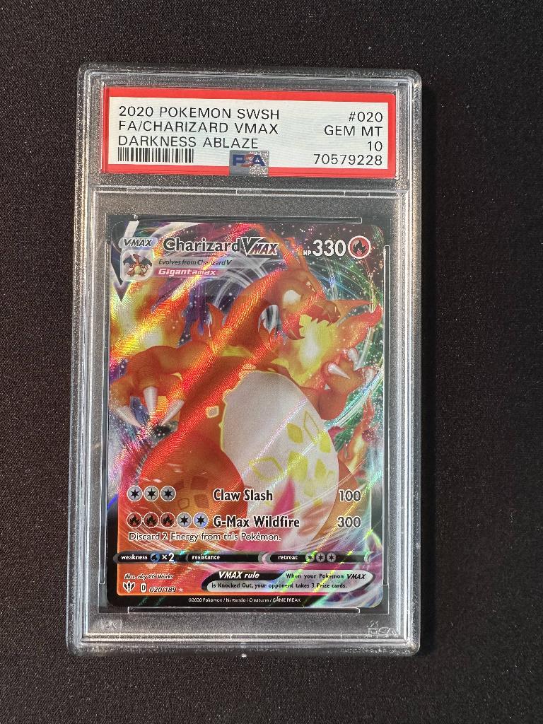 Charizard VMax Darkness Ballaze Pass 10, Hobby & Loisirs créatifs, Jeux de cartes à collectionner | Pokémon, Enlèvement ou Envoi