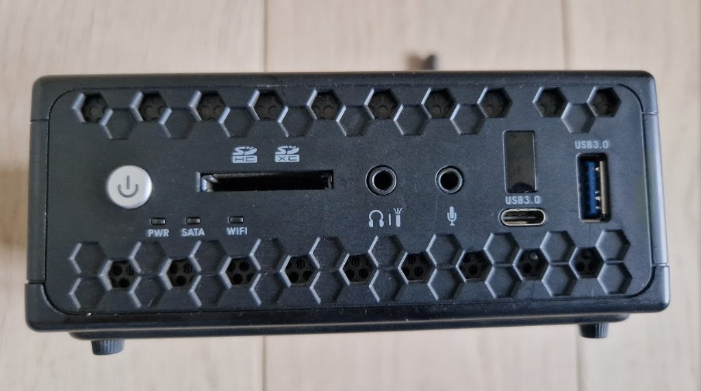 Mini pc Zotac, Enlèvement ou Envoi, 8 GB, Moins de 2 Ghz, SSD