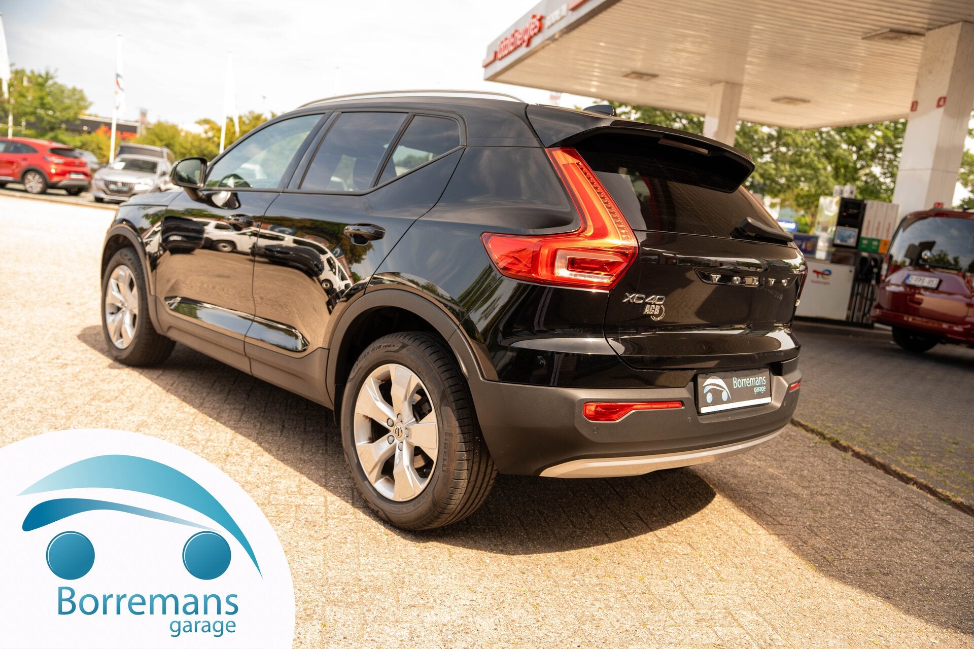 Volvo XC 40 Momentum Pro | Automaat | Camera | CarPlay | Ze, Autos, Volvo, 0 kg, Achat, Euro 6, Entreprise