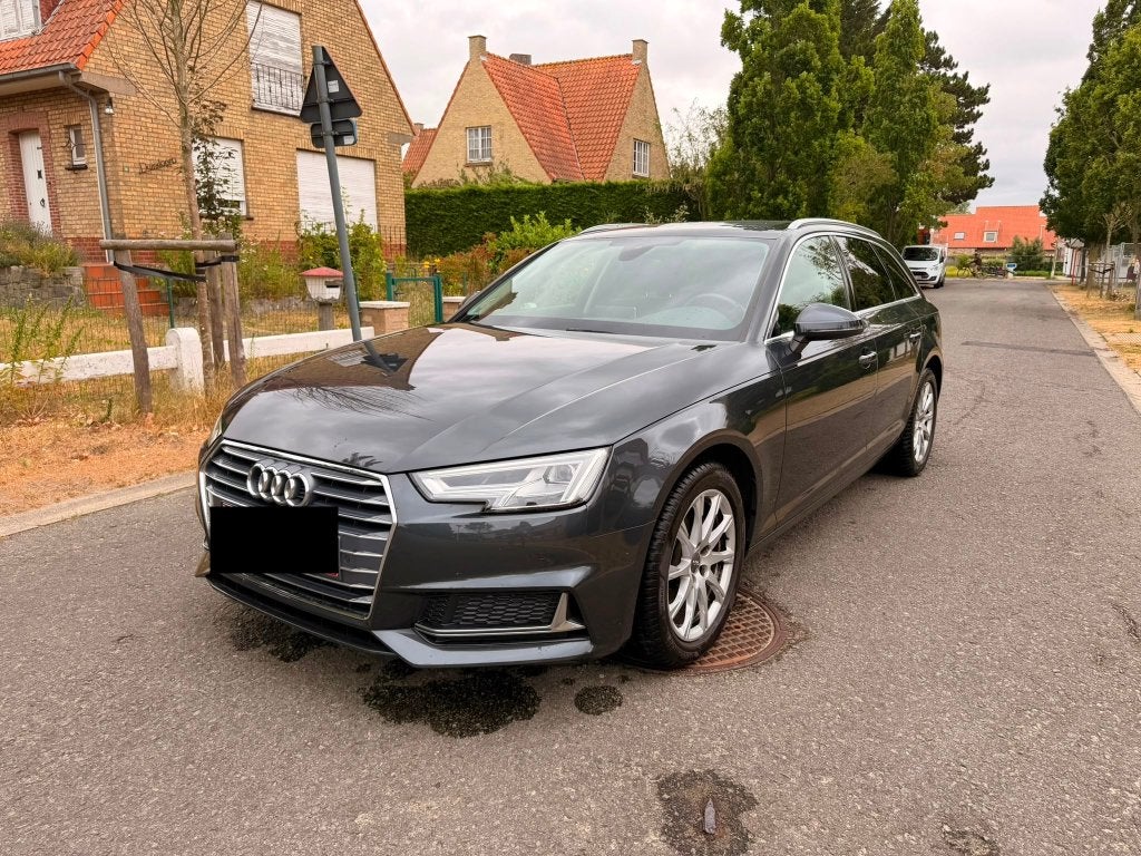 AUDI A4 Avant 2019 Essence, Autos, Audi, Cuir, Achat, A4, 5 portes