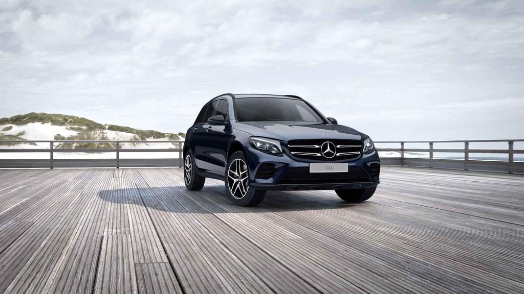 Mercedes-Benz GLC-Klasse 250 4MATIC SUV AMG Line | Verwarmde, Auto's, Automaat, Stof, Gebruikt, 4 cilinders