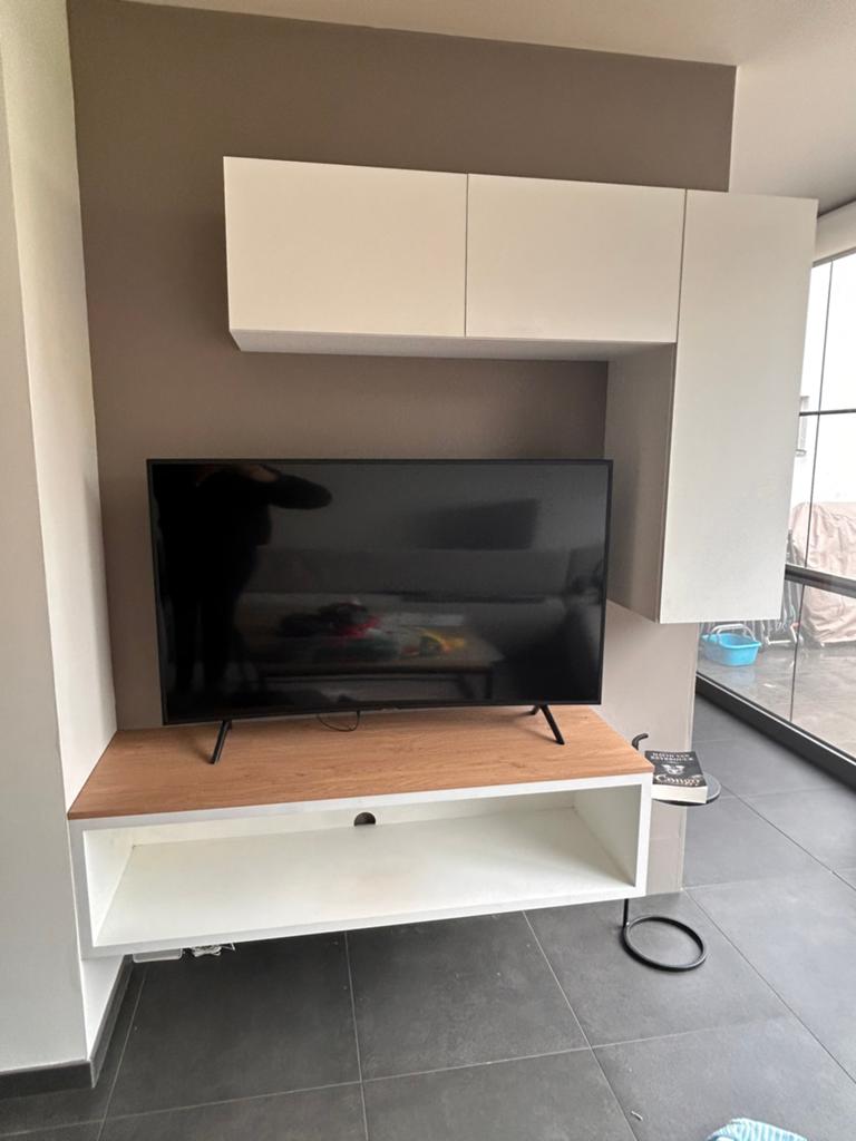 Tv meubel, Huis en Inrichting, Kasten |Televisiemeubels, Gebruikt, Ophalen
