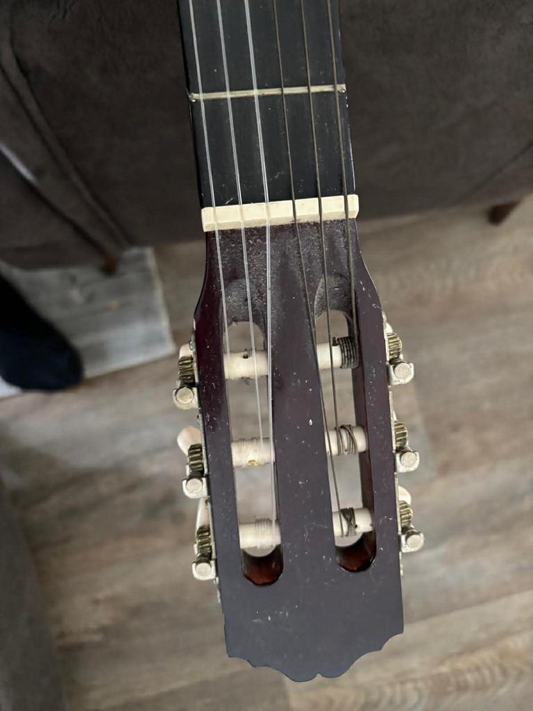 Gitaar  te koop, Muziek en Instrumenten, Snaarinstrumenten | Gitaren | Akoestisch, Ophalen, Zo goed als nieuw