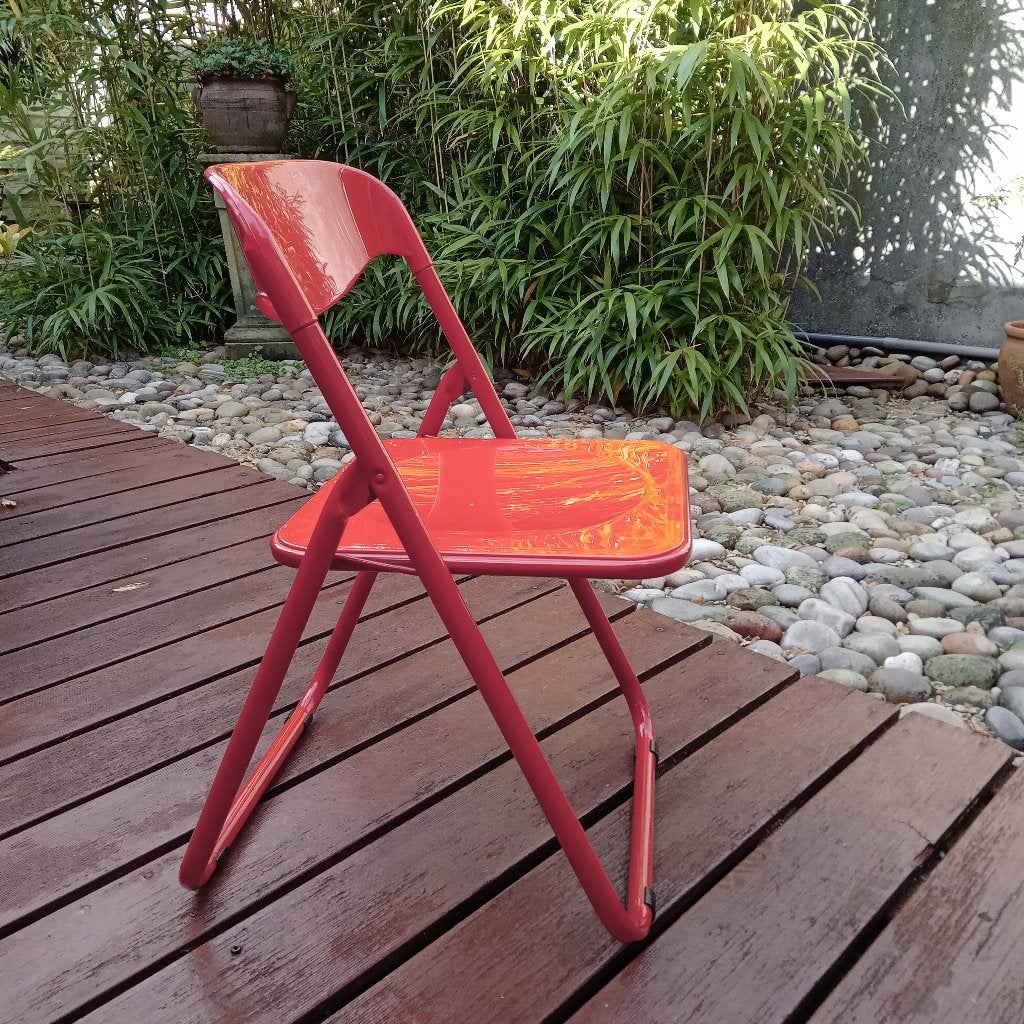 Vintage rode klapstoel, Ophalen, Kunststof, Gebruikt, Eén