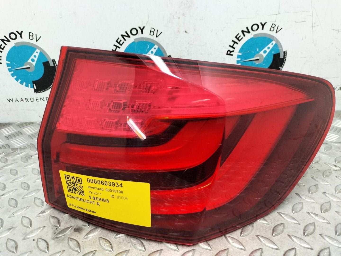 BMW 5 SERIES HIGH EXECUTIVE  ACHTERLICHT R 2011, Ophalen of Verzenden, Gebruikt, Stiba lid