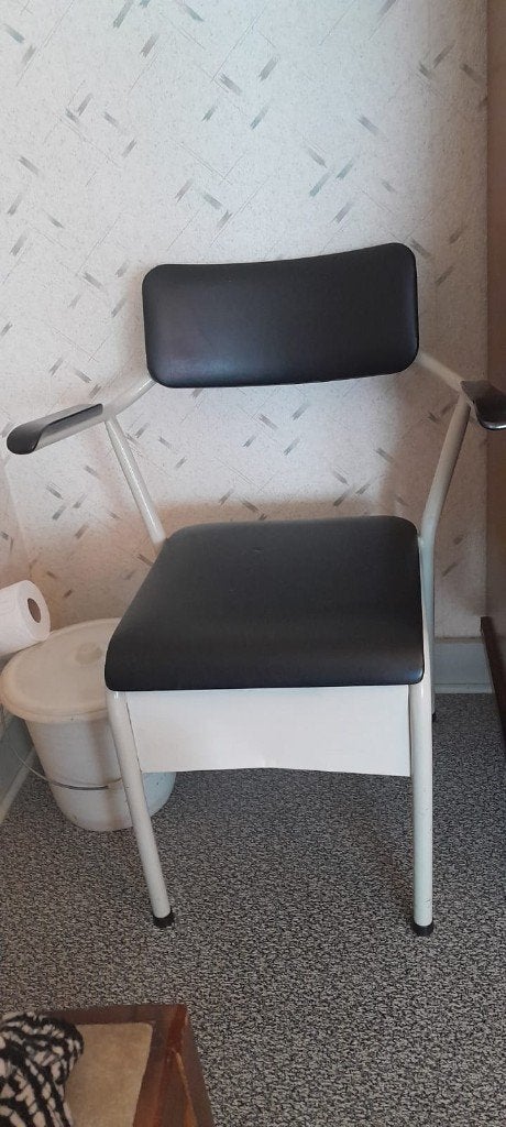 WC-stoel, Enlèvement, Utilisé