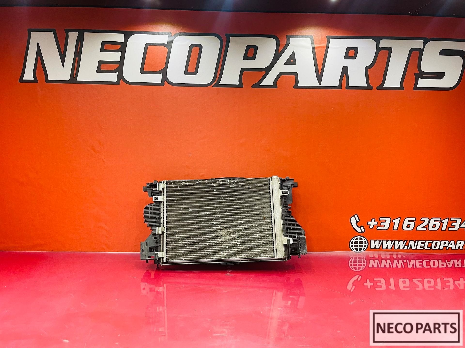 MERCEDES GLB KOELERPAKKET RADIATEUR ALLES LEVERBAAR!!!, Gebruikt, Ophalen of Verzenden, Achter, -