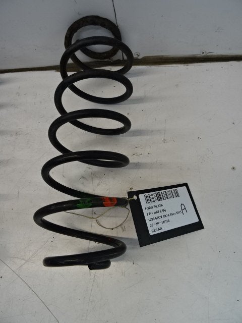 SCHROEFVEER ACHTER Ford Fiesta 5 (JD / JH) (01-2001/12-2009), Gebruikt, Mevr. I. Hauben, Ford, Rue de l'Espoir 34 34
4030  GRIVEGNÉE, BE