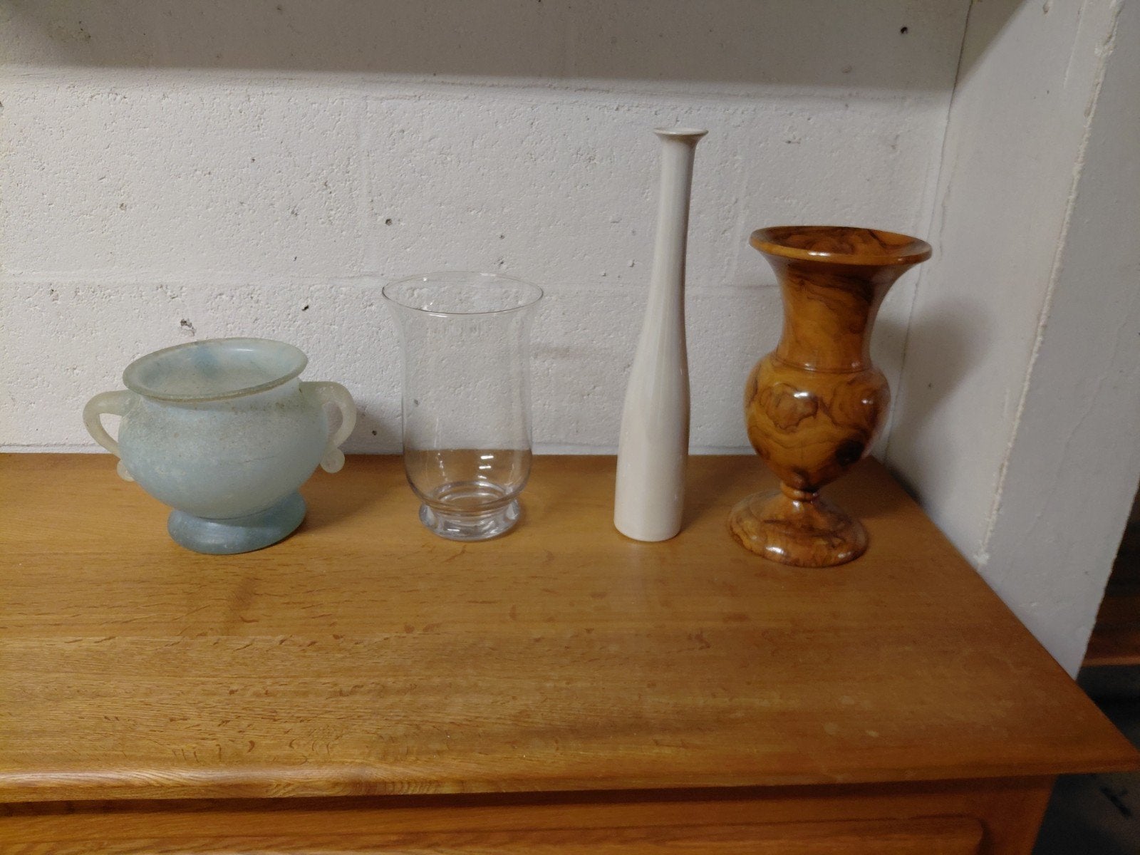 4 vazen voor 5 euro.
ook apart te koop
afhalen mag in Lanake, Huis en Inrichting, Ophalen of Verzenden