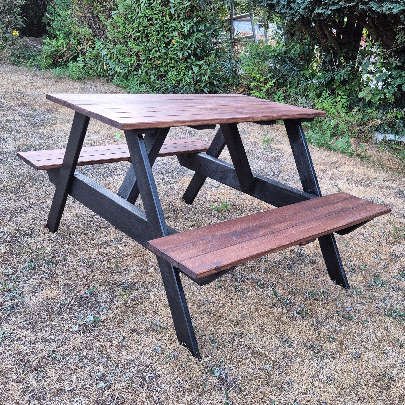 Kinder Picknicktafel, Ophalen