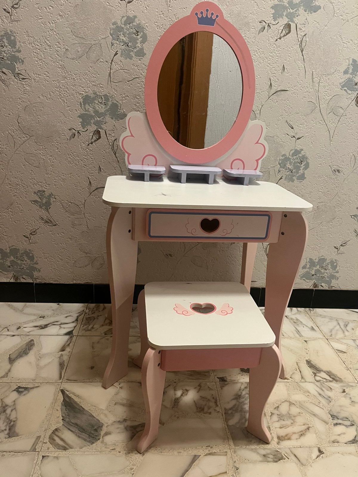 Houten kinderkaptafel met spiegel & krukje – prinsessenstijl, Ophalen, Zo goed als nieuw, Hout, Minder dan 100 cm