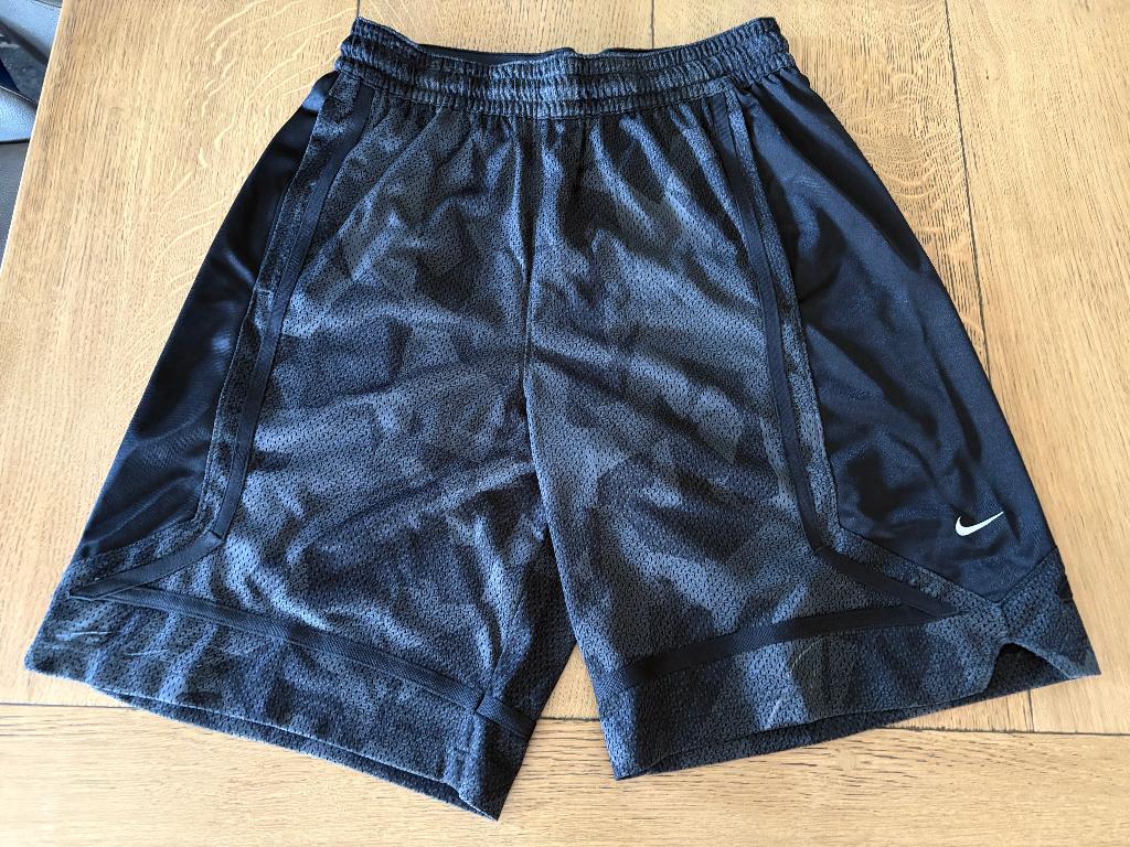 Nouveau short NIKE Dry-Fit, Neuf, Enlèvement ou Envoi, NIKE, Noir