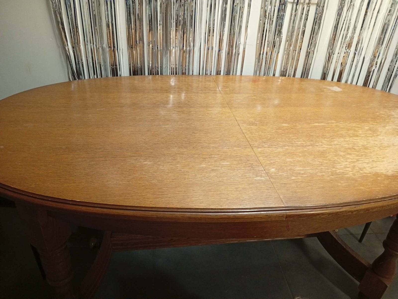 Table à manger ovale avec nappe, Maison & Meubles, Enlèvement