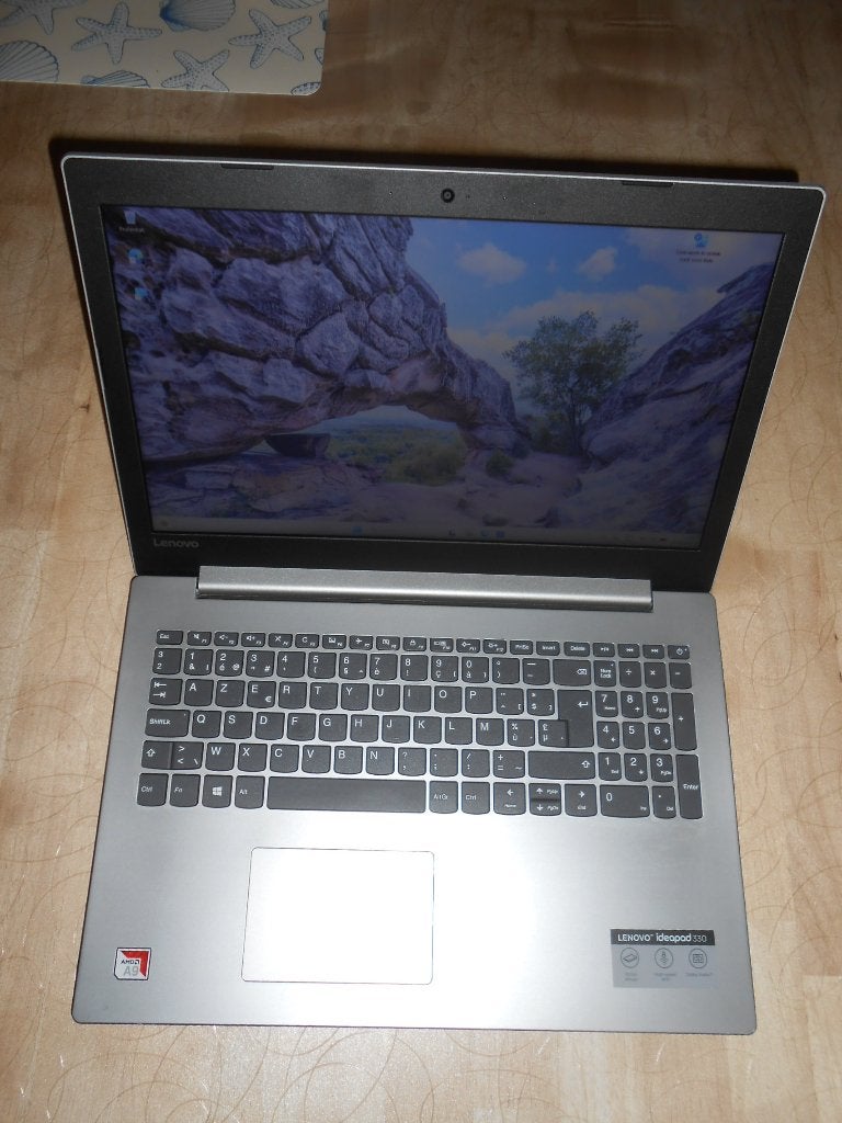 Lenovo Ideapad 330 in mooie en verzorgde staat., Lenovo Ideapad 330, 8 GB, AMD A9-9425 RADEON R5, 5 COMPUTE CORES 2C+3G, Utilisé