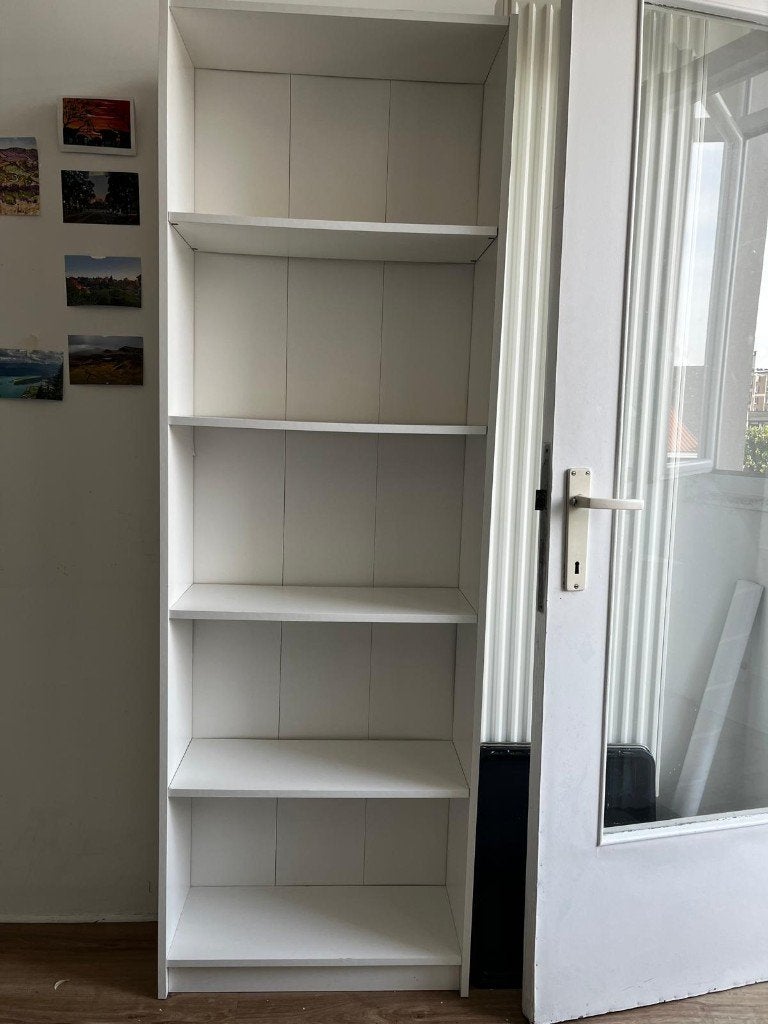 White Shelf/ Étagère blanche IKEA, Enlèvement, Utilisé