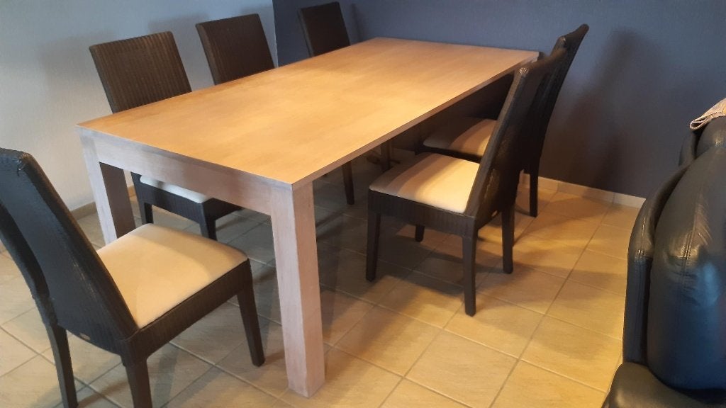 Table élégante en chêne, Maison & Meubles, Comme neuf, 100 à 150 cm, Enlèvement, Chêne