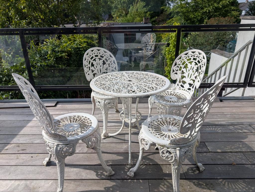 Victoriaanse Bistroset / Tuinset Ronde Tafel + stoelen, Ophalen, Tuinset