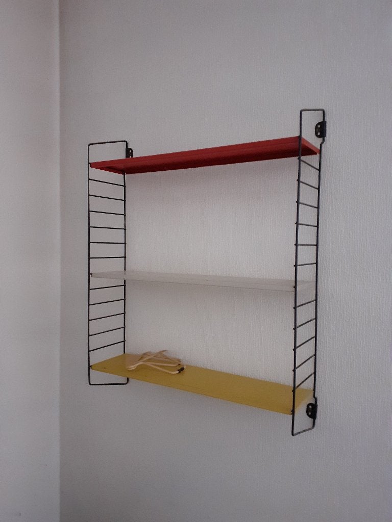 Tomado boekenrekje boekenplank, Huis en Inrichting, Woonaccessoires | Wandplanken en Boekenplanken, Ophalen