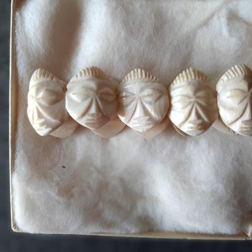 Te koop: Mooie ivoren uitbreidbare armband., Ophalen, Gebruikt, Wit, Overige materialen