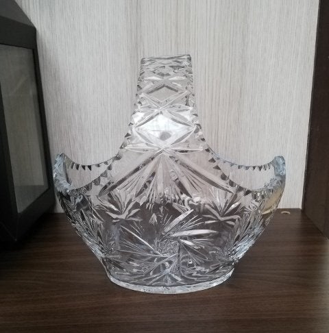 Zware kristallen vaas in de vorm van een mandje., Antiek en Kunst, Ophalen of Verzenden