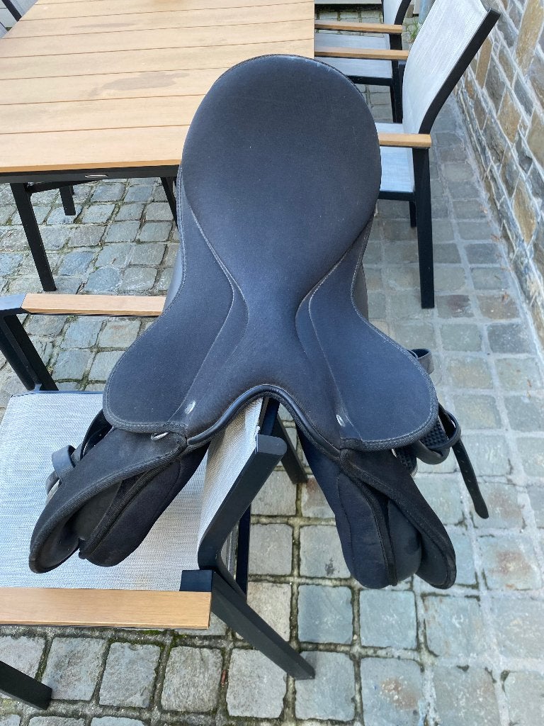 Selle de cheval Sigma, Enlèvement, Utilisé