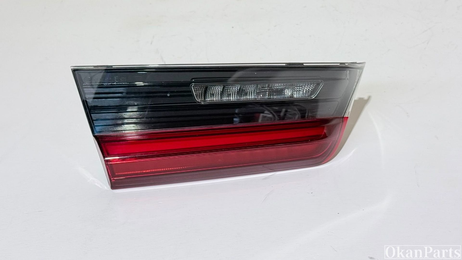 Feu arri re gauche LED BMW S rie 3 G20 H75A3BC5701, Petuelring 130
80788  Munich, DE, Info@bmw.de, Utilisé, BMW
