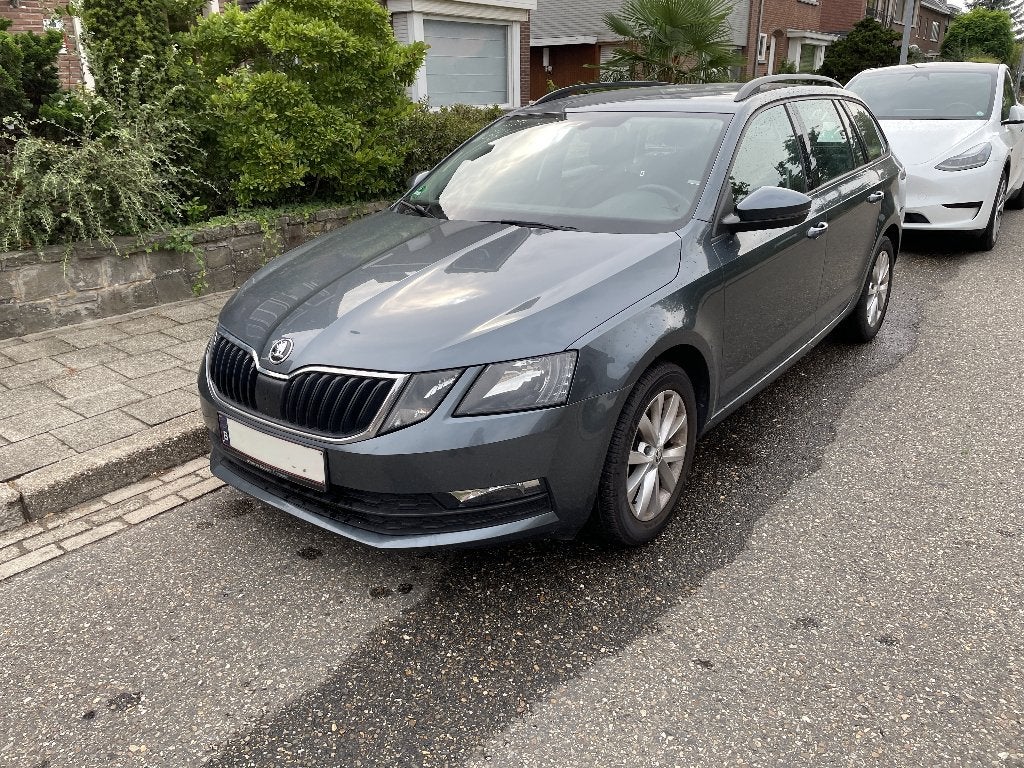 Skoda Octavia SW CNG 1.5 TGI G-TEC Ambition DSG, Autos, Argent ou Gris, Euro 6, Noir, 5 portes