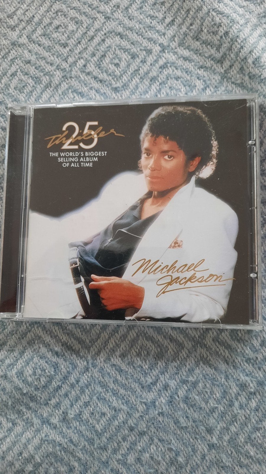 MICHAEL JACKSON Thriller (25 anniversary edition, extra tr), Cd's en Dvd's, Cd's | Pop, Zo goed als nieuw, 1980 - 1989, Ophalen of Verzenden