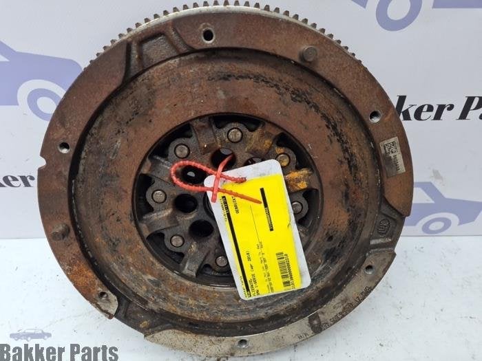 Volant moteur d'un BMW 1-Serie, -, 3 mois de garantie, Utilisé, -
