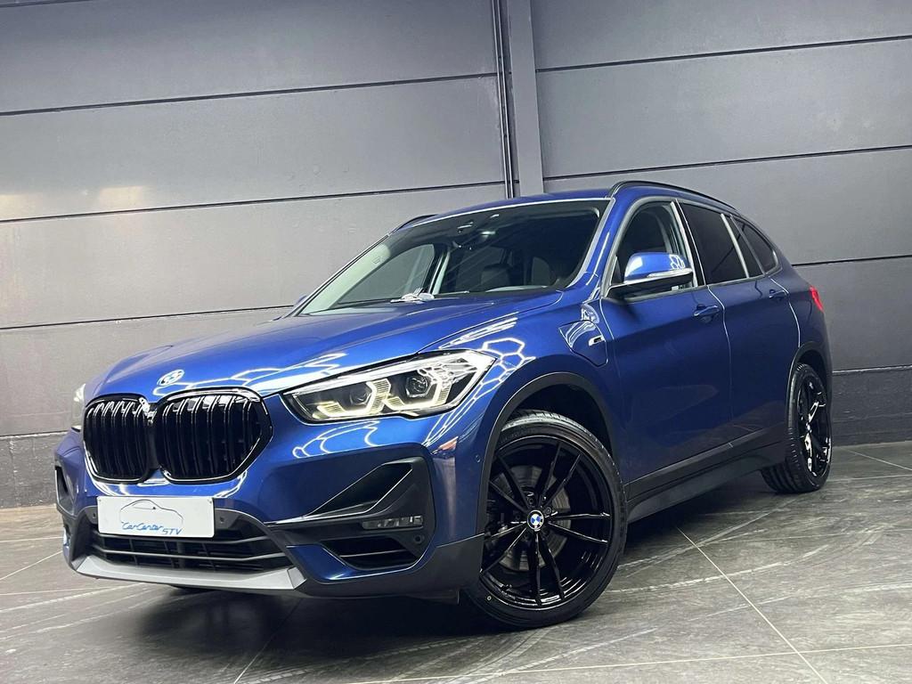 BMW X1 xDrive25e Hybrid / LED / Head up / Camera /, Auto's, BMW, Bedrijf, Te koop, X1, ABS, Airbags, Airconditioning, Alarm, Apple Carplay