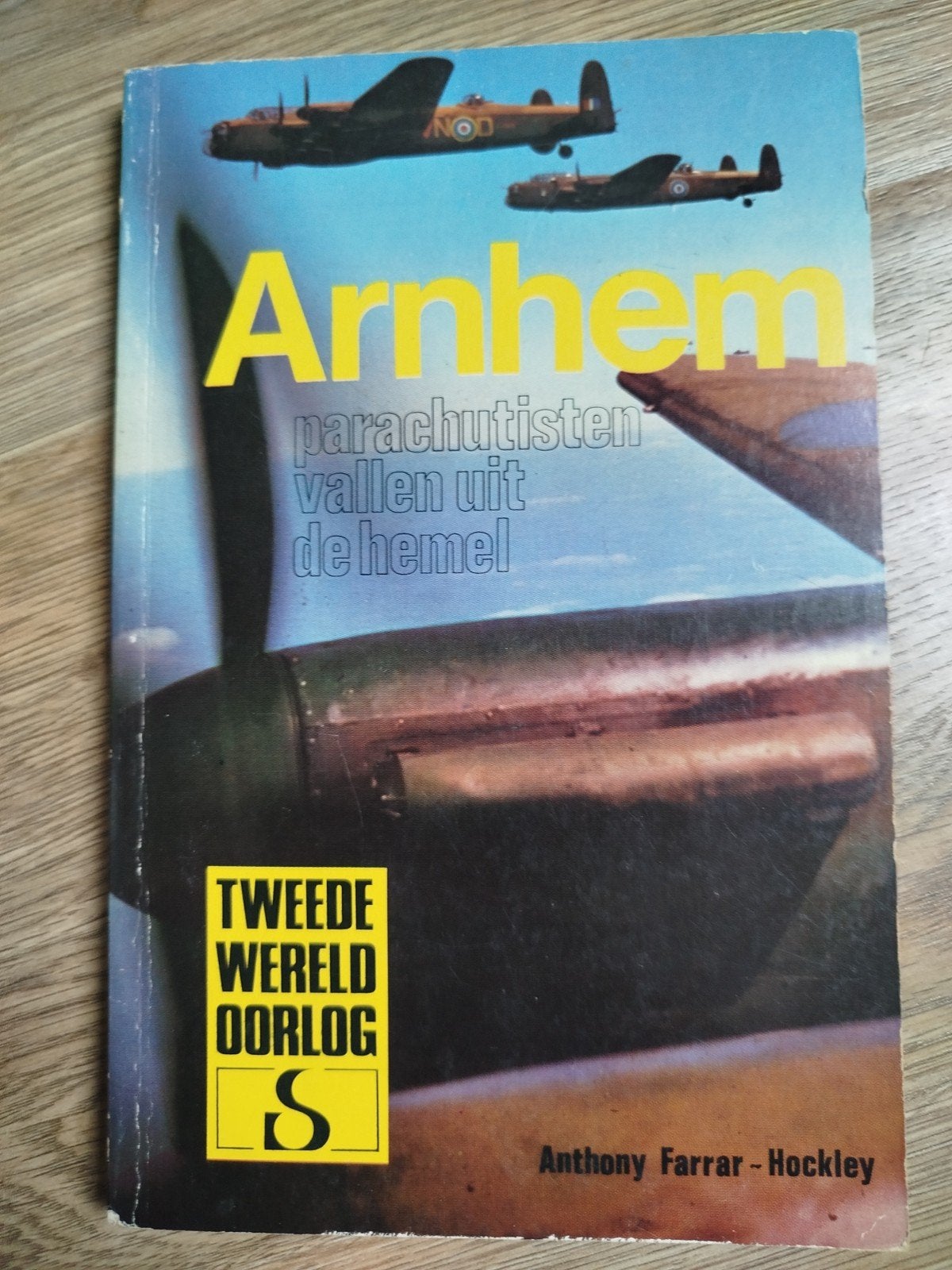wo2 arnhem, Boeken, Ophalen of Verzenden