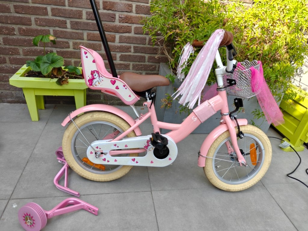 Kinderfiets 14 inch 'Sjoef', Ophalen, Terugtraprem, Zijwieltjes, Gebruikt