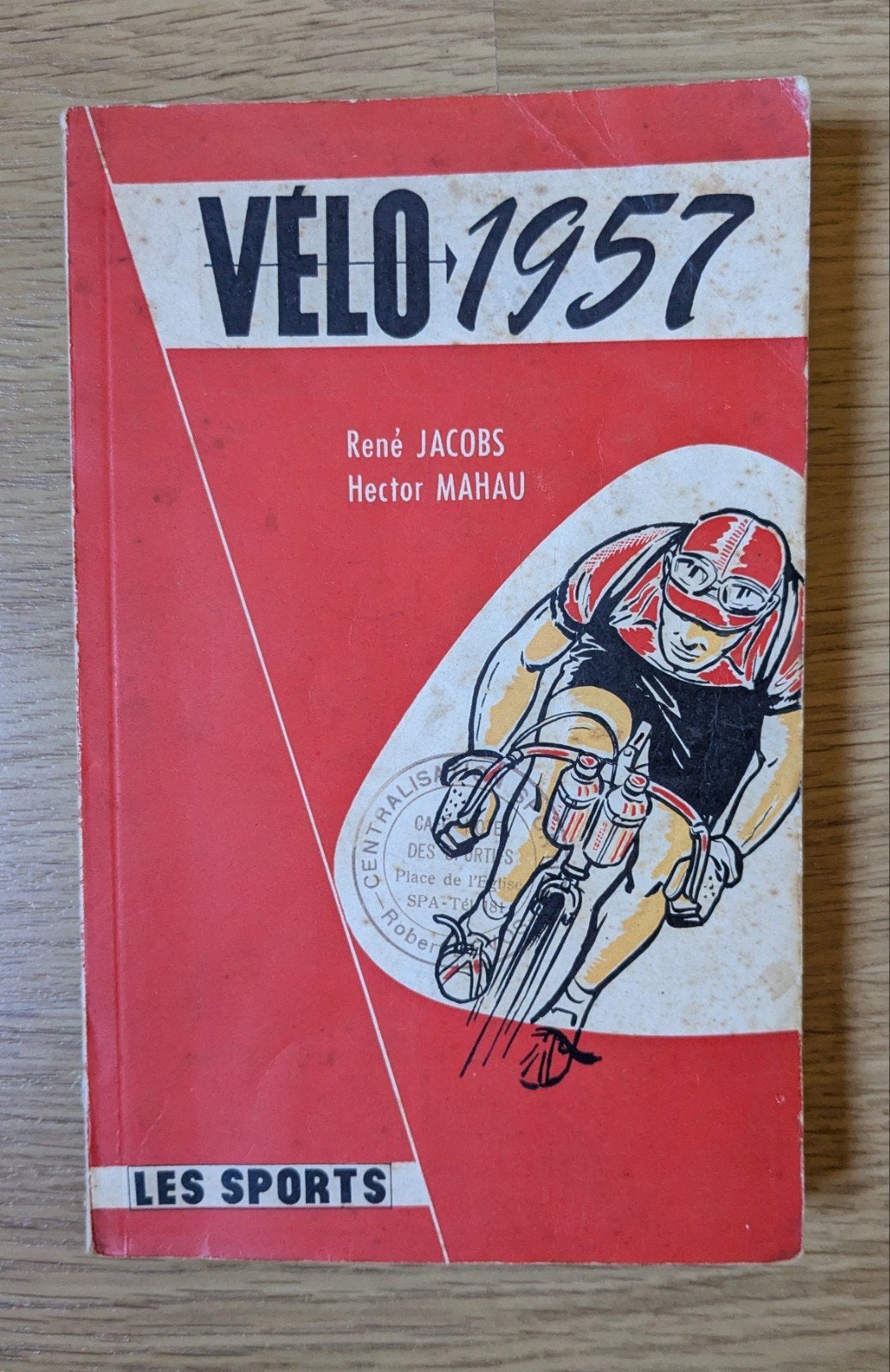 Collection complète de livre "Vélo" de 1957 à 2016, Enlèvement ou Envoi, Utilisé, Course à pied et Cyclisme
