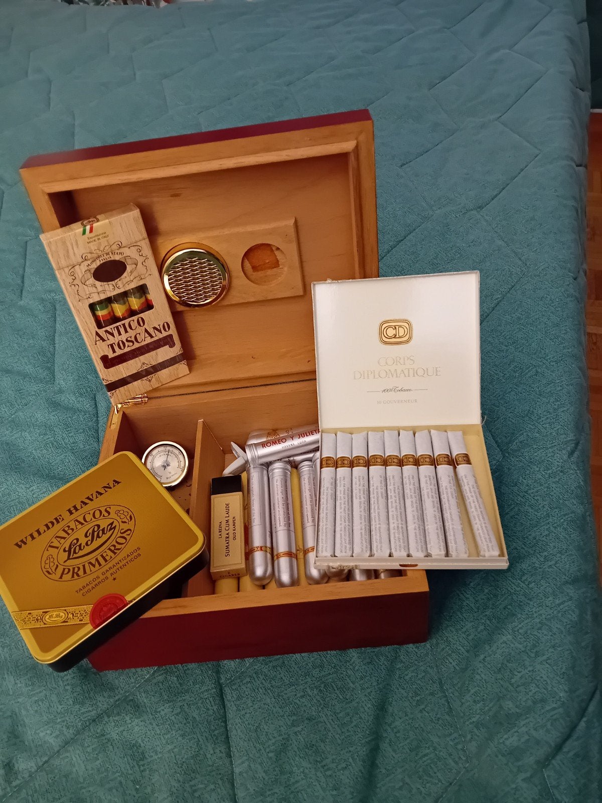 Collection de cigares, Collections, Enlèvement
