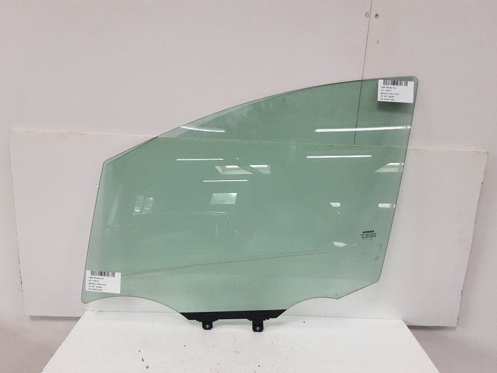 VITRE AVANT GAUCHE Nissan Micra (K14) (43R000929), Germany@nissan-services.eu, Kronenweg 38
50389  Wesseling, DE, Utilisé, Nissan