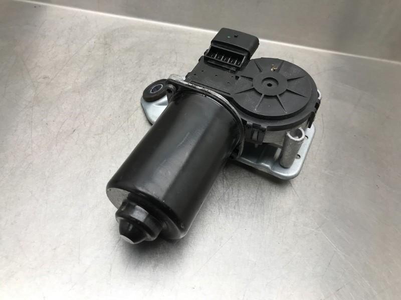 MOTEUR ESSUIE-GLACE AVANT Kia Sportage (SL), Kia, Dhr. M. Roggen, Stadsweg 37 37
9917 PV  WIRDUM GR., NL, Utilisé