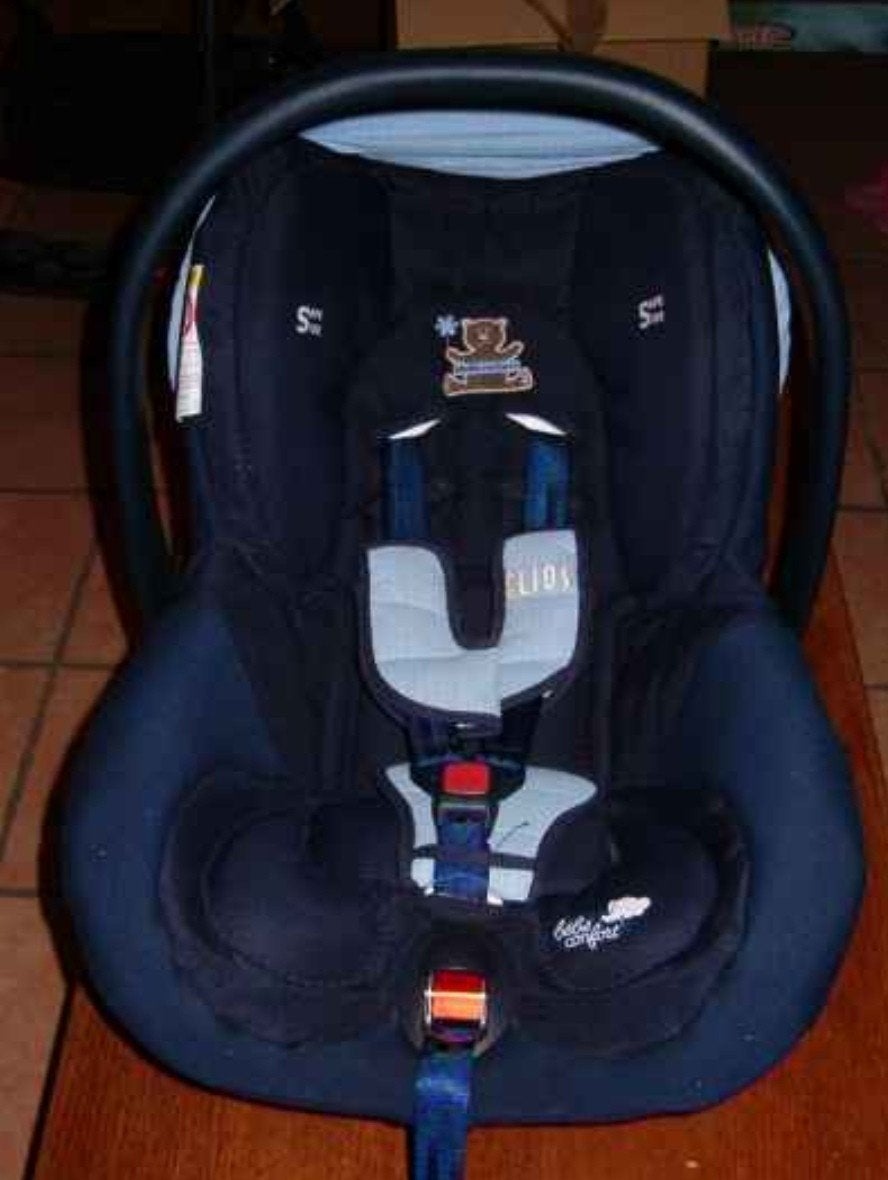Maxi cosy avec sa chancelière, Enlèvement